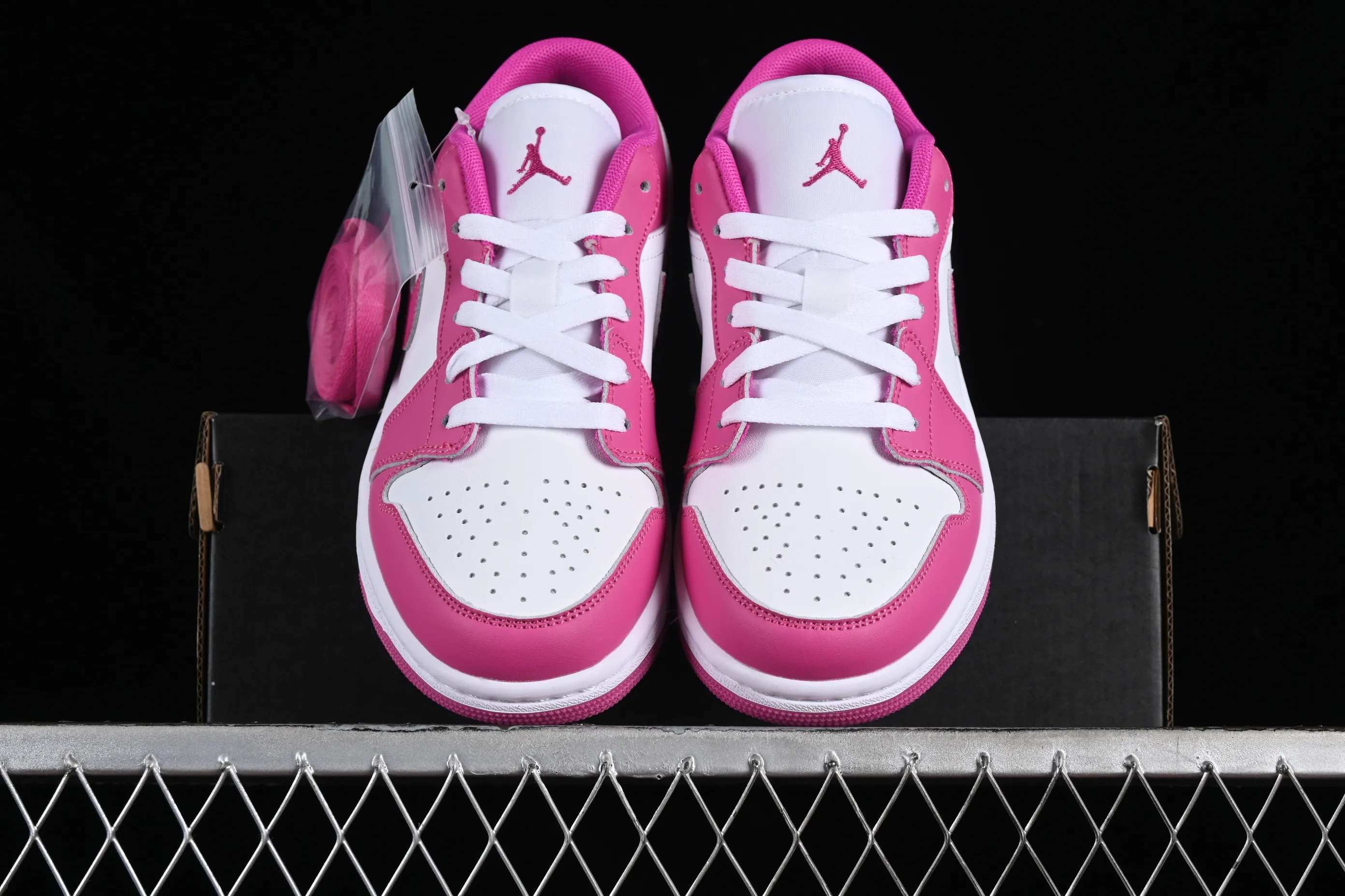 All categories Air Jordan Jordan series basketball shoes Air Jordan 1 Low Air Jordan 1 Low AJ1 Joe 1 rose red low-top cultural and leisure sports sneakers FV8486-600